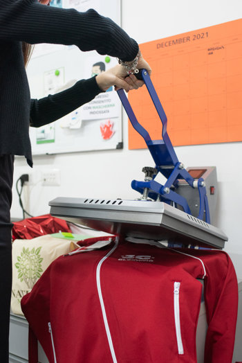 138f3bab-66aa-43c2-ac87-5c63ffa65c93