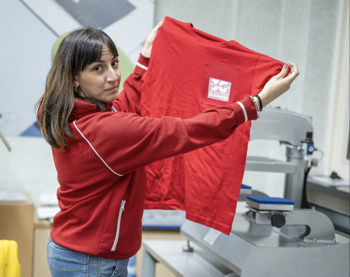 ce77a0a1-8a00-4502-abaf-2c6540fc9b50